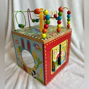 Children cubed activity centre